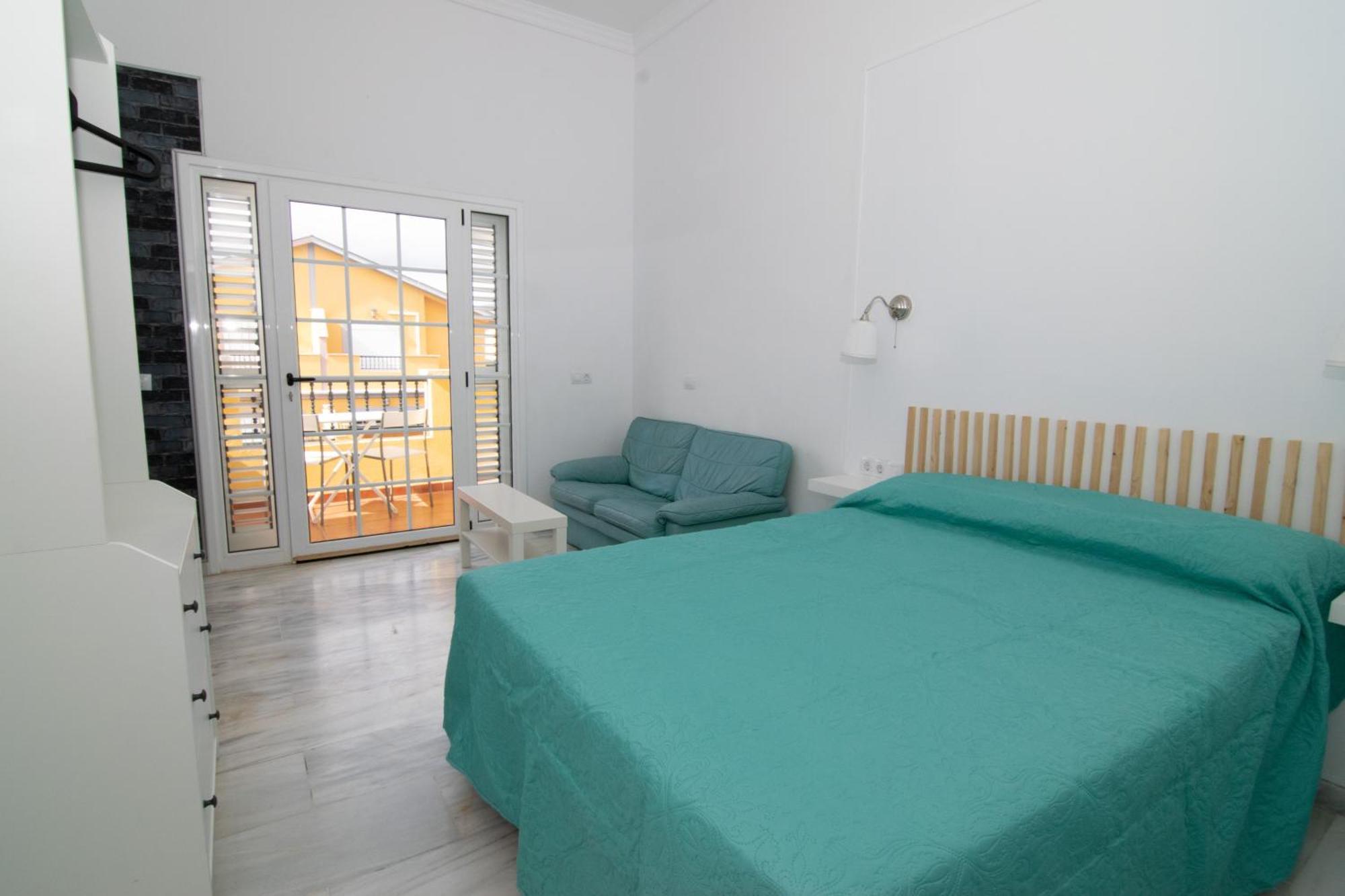 The Safe Point Suites Castillo Castillo del Romeral 外观 照片