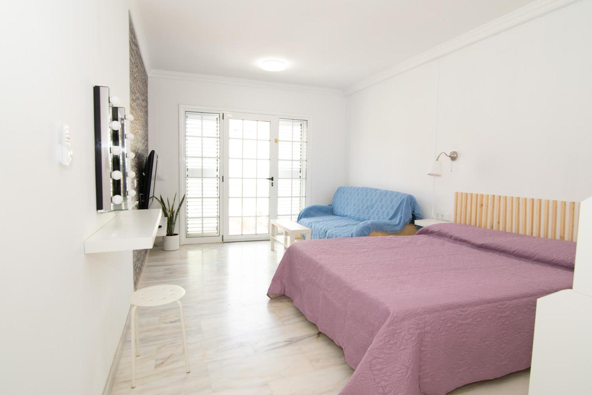 The Safe Point Suites Castillo Castillo del Romeral 外观 照片
