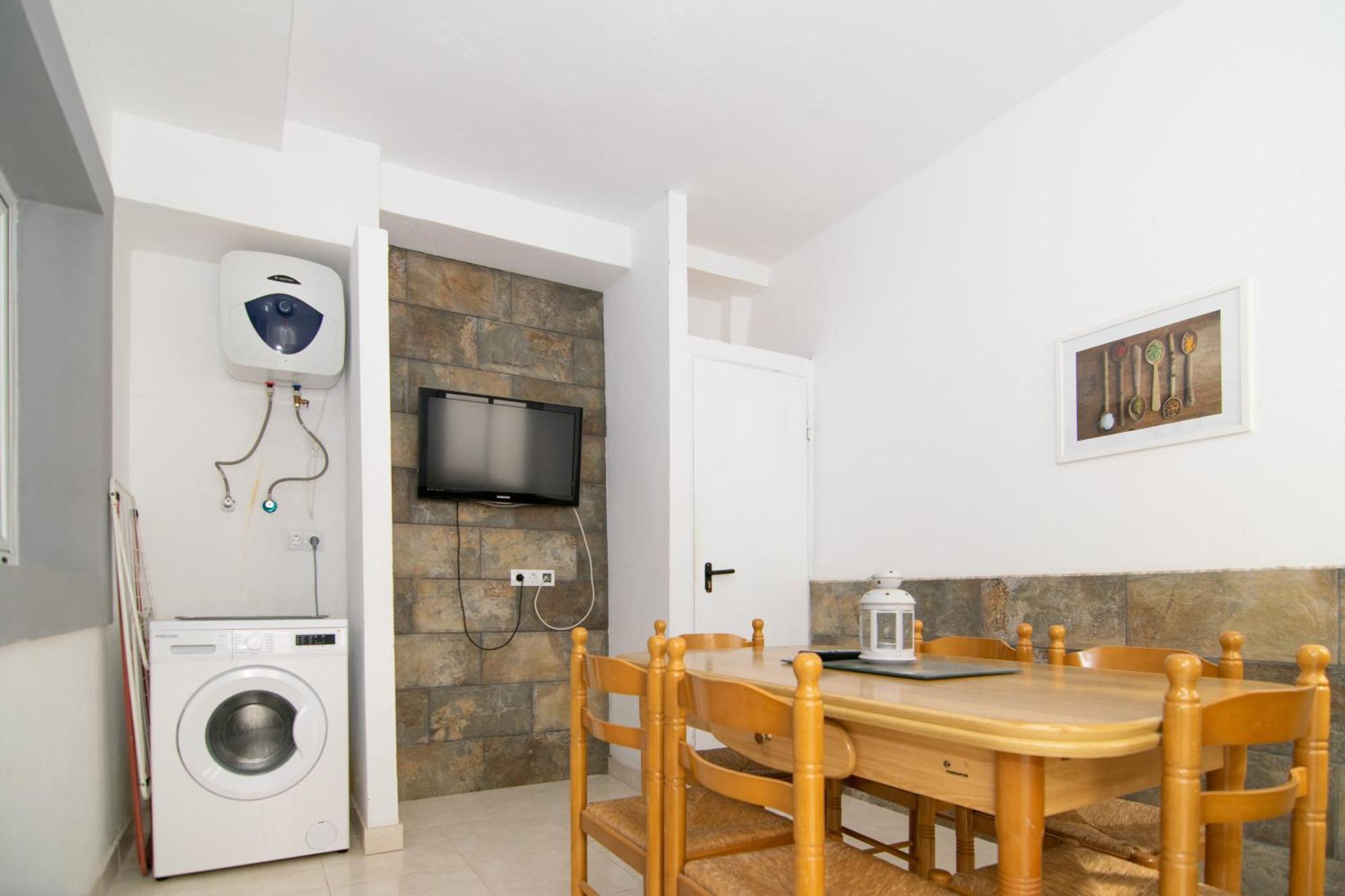 The Safe Point Suites Castillo Castillo del Romeral 外观 照片