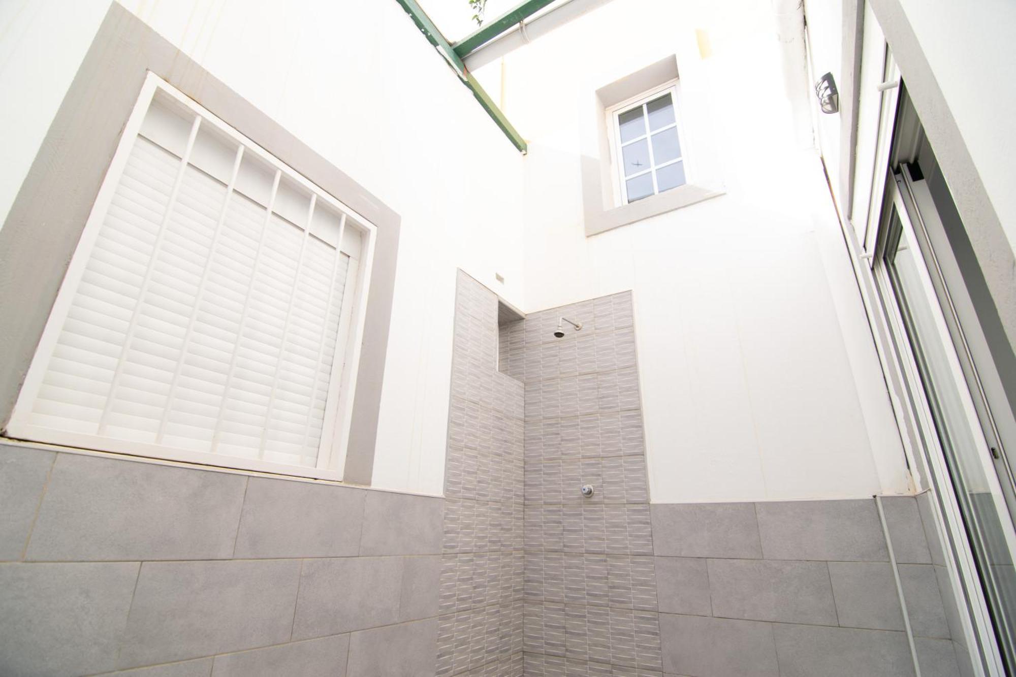 The Safe Point Suites Castillo Castillo del Romeral 外观 照片